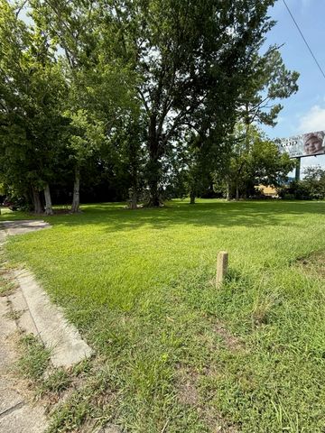 1680 East Tunnel Boulevard, Houma, LA 70363