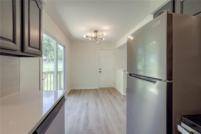 16008 E 32nd Street, Independence, MO 64055