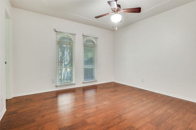 1910 Jamestown Court, Arlington, TX 76013