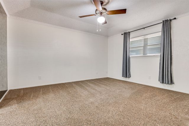 1910 Jamestown Court, Arlington, TX 76013