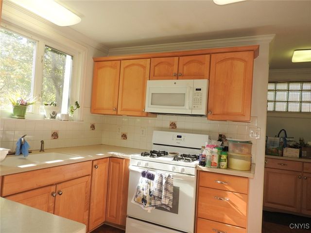 4666 Cleveland Road, Onondaga, NY 13215