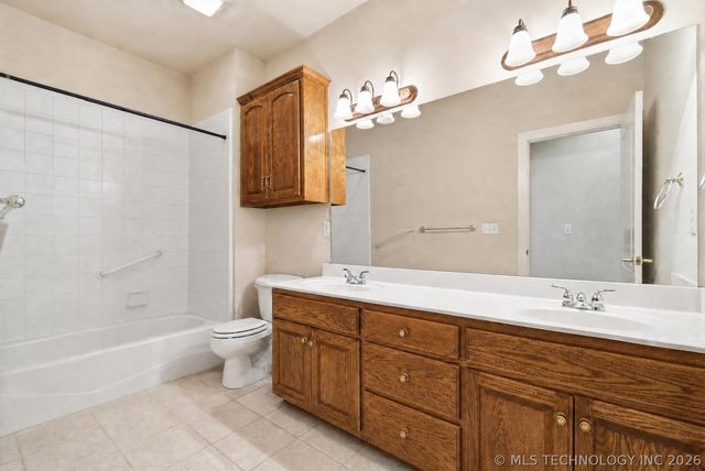 327 E 123rd Court S, Jenks, OK 74037