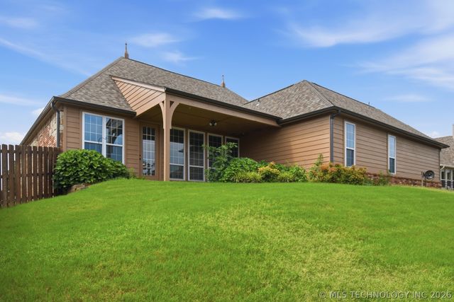 327 E 123rd Court S, Jenks, OK 74037