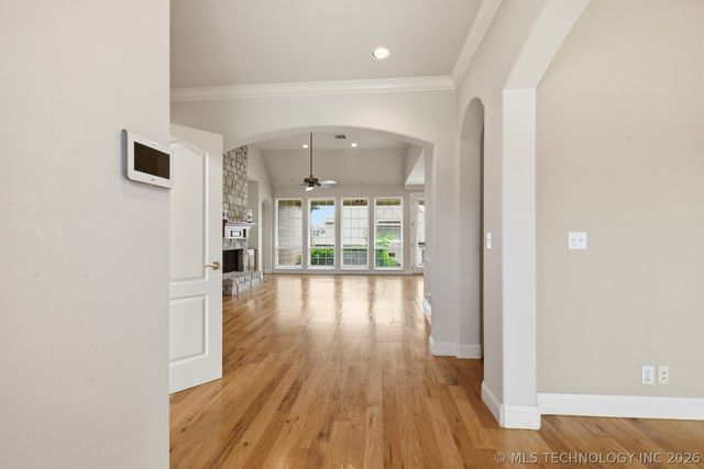 327 E 123rd Court S, Jenks, OK 74037
