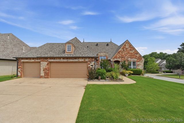 327 E 123rd Court S, Jenks, OK 74037