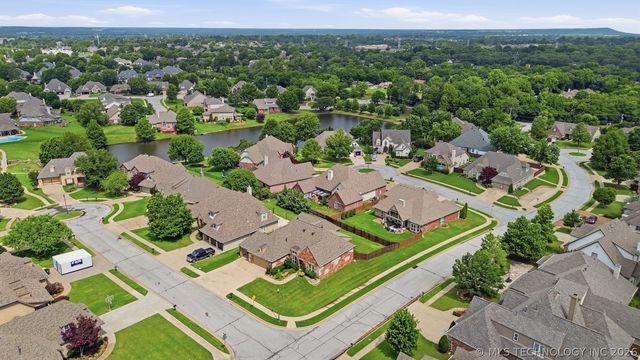 327 E 123rd Court S, Jenks, OK 74037