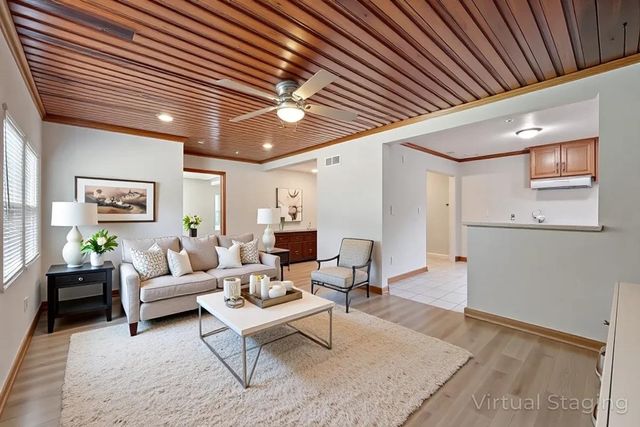 4555 Hartel St, Beaumont, TX 77705