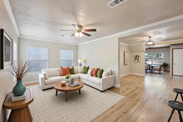 4555 Hartel St, Beaumont, TX 77705