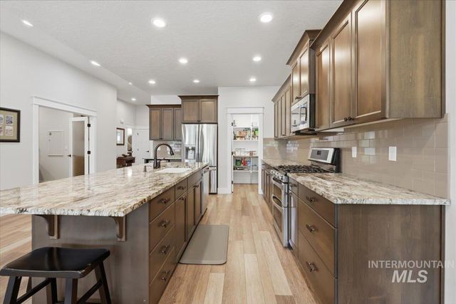 1622 S Division Ave, Boise, ID 83706