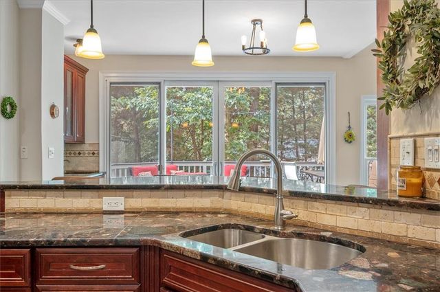 1520 Timber Trace, Canton, GA 30114