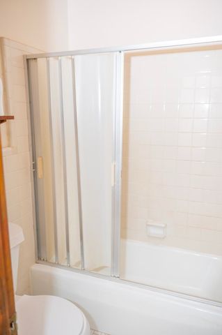 5292 PIPERS GAP CV, Memphis, TN 38134