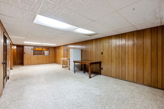 717 81st Avenue NE, Spring Lake Park, MN 55432