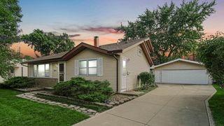 3210 O Day Drive, Highland, IN 46322