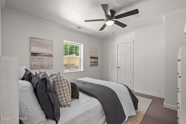 1015 Shaws Alley, Wilmington, NC 28401