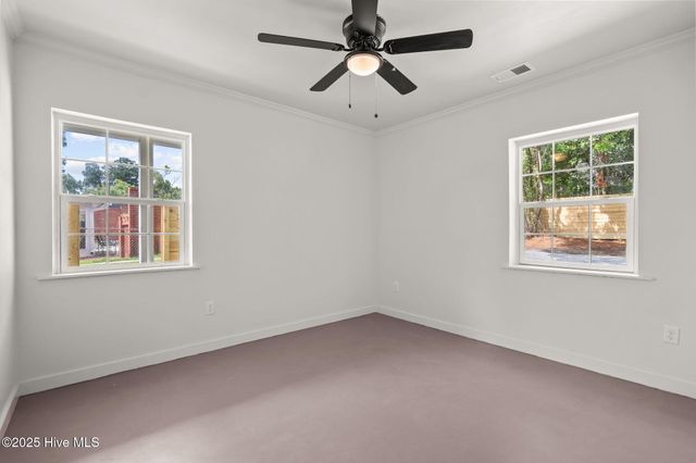 1015 Shaws Alley, Wilmington, NC 28401