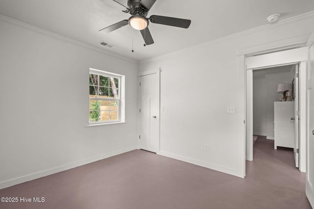 1015 Shaws Alley, Wilmington, NC 28401