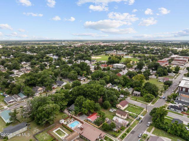 1015 Shaws Alley, Wilmington, NC 28401