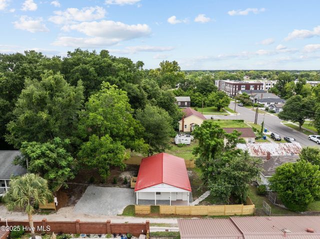 1015 Shaws Alley, Wilmington, NC 28401