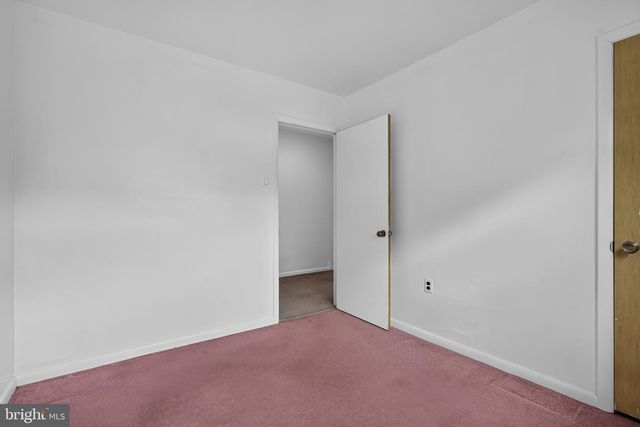 1126 SOLLY AVE, Philadelphia, PA 19111