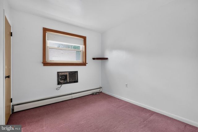 1126 SOLLY AVE, Philadelphia, PA 19111