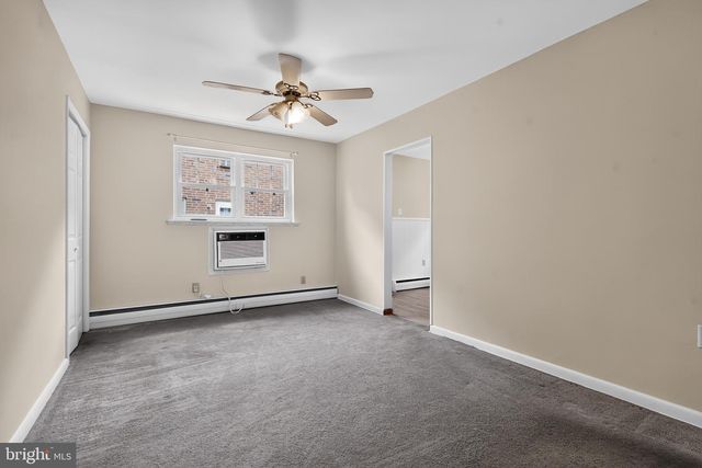 1126 SOLLY AVE, Philadelphia, PA 19111