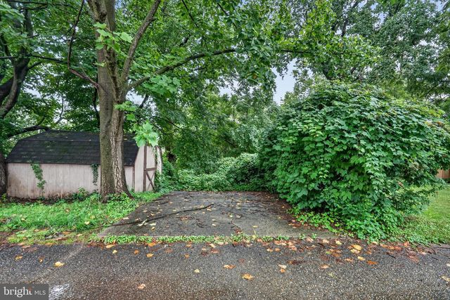 1126 SOLLY AVE, Philadelphia, PA 19111