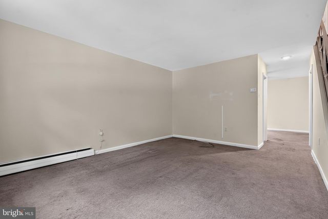 1126 SOLLY AVE, Philadelphia, PA 19111