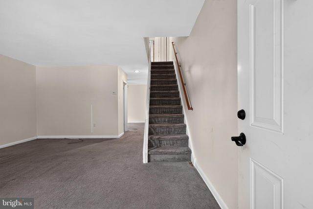 1126 SOLLY AVE, Philadelphia, PA 19111