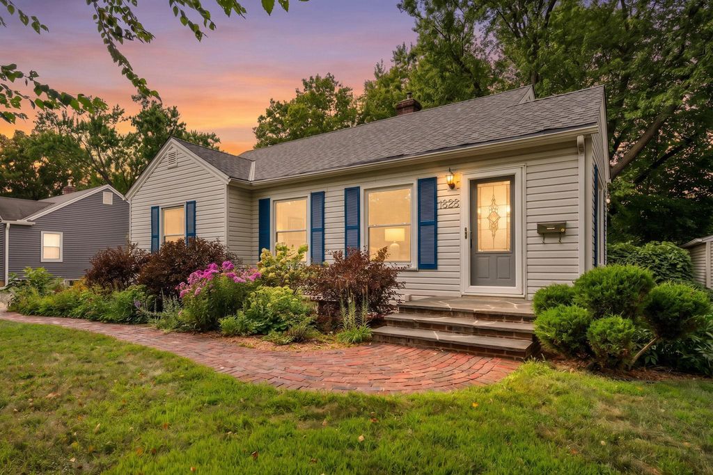1828 Dakota Avenue S, Saint Louis Park, MN 55416 — exterior