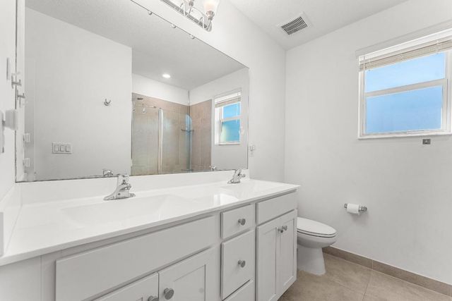 4330 Lago Drive, Deerfield Beach, FL 33064