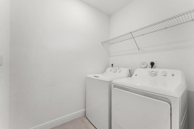 4330 Lago Drive, Deerfield Beach, FL 33064