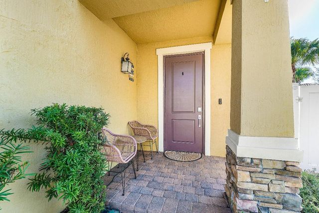 4330 Lago Drive, Deerfield Beach, FL 33064