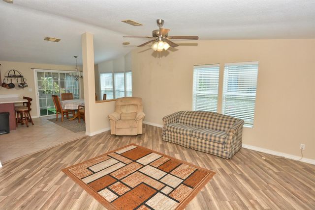 7809 Horned Lark Circle, Port St. Lucie, FL 34952