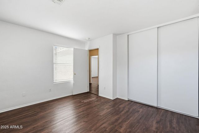 2832 E AUGUSTA Avenue, Chandler, AZ 85249