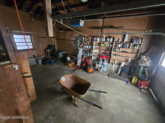 56 Hickory Lane, Bayville, NJ 08721