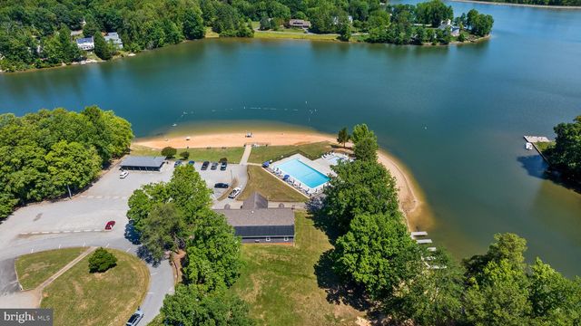 234 LAND OR DR, Ruther Glen, VA 22546