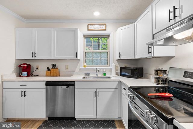 234 LAND OR DR, Ruther Glen, VA 22546