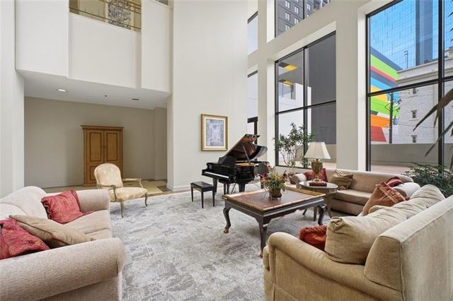 1280 W Peachtree Street NW 3713, Atlanta, GA 30309