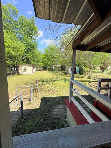 620 W Patten, Mineola, TX 75773