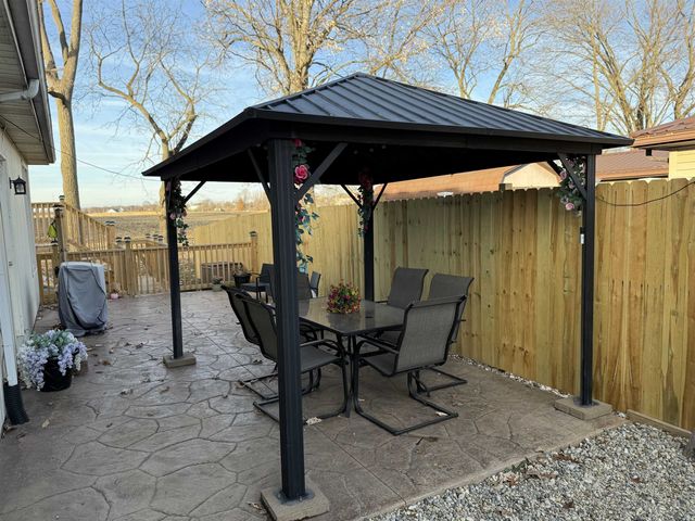 1604 Allison Boulevard, Auburn, IN 46706