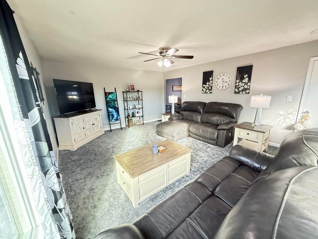 1604 Allison Boulevard, Auburn, IN 46706