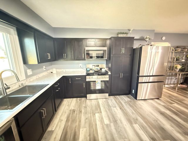 1604 Allison Boulevard, Auburn, IN 46706