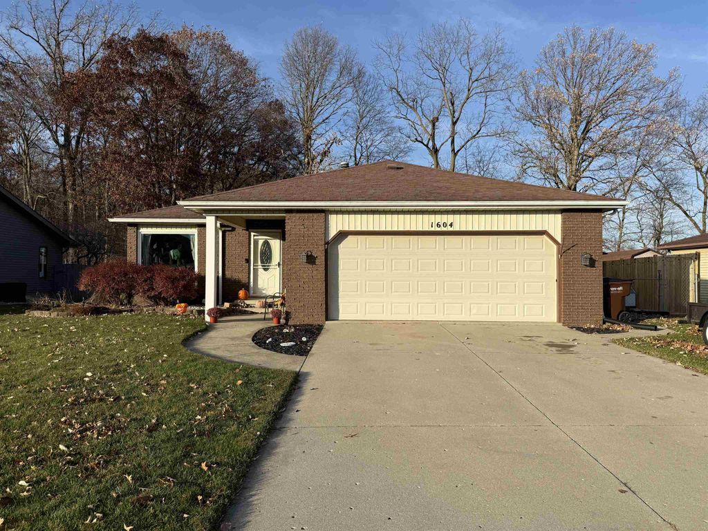 1604 Allison Boulevard, Auburn, IN 46706