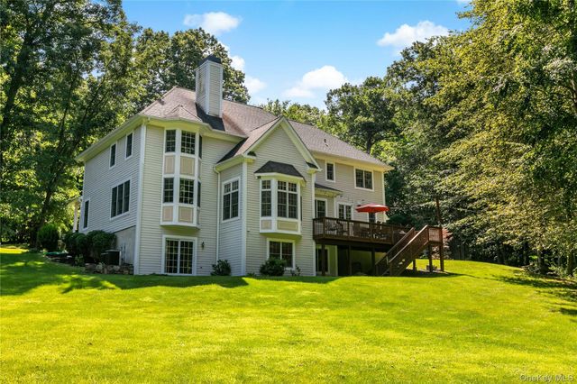 1985 Hunterbrook Road, Yorktown Heights, NY 10598