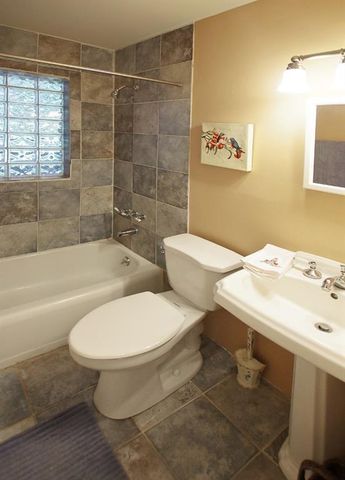 2037 Desmond Drive, Decatur, GA 30033