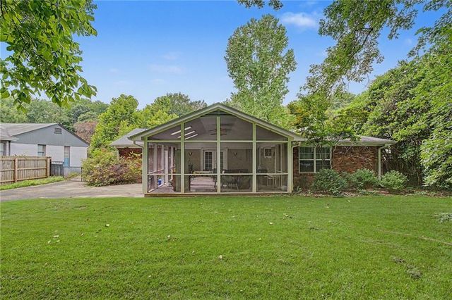 2037 Desmond Drive, Decatur, GA 30033