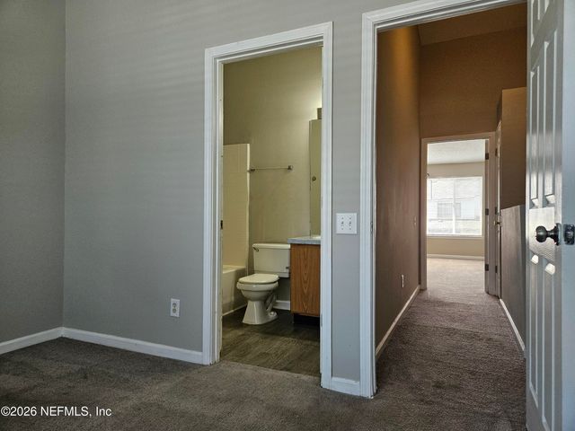 12311 KENSINGTON LAKES Drive 2101, Jacksonville, FL 32246