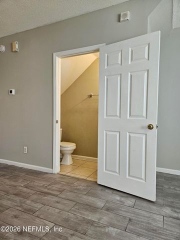 12311 KENSINGTON LAKES Drive 2101, Jacksonville, FL 32246