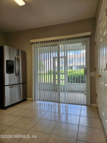 12311 KENSINGTON LAKES Drive 2101, Jacksonville, FL 32246