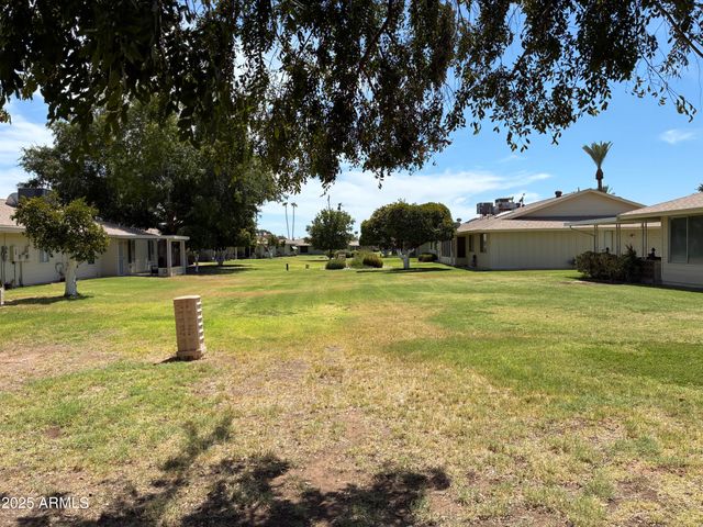 10120 W KINGSWOOD Circle, Sun City, AZ 85351